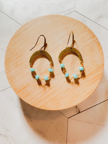 Brushed Crescent Rosary Chain Earring Aqua Chalcedony