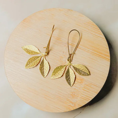 Sassafrass Leaf Wire Earring